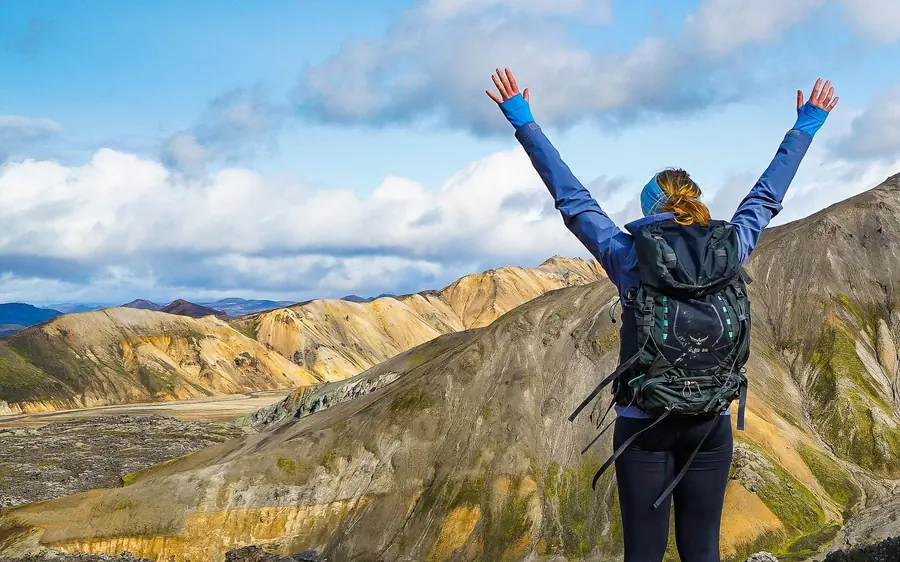 Reykjavik: Landmannalaugar Highland Hike & Hot Springs